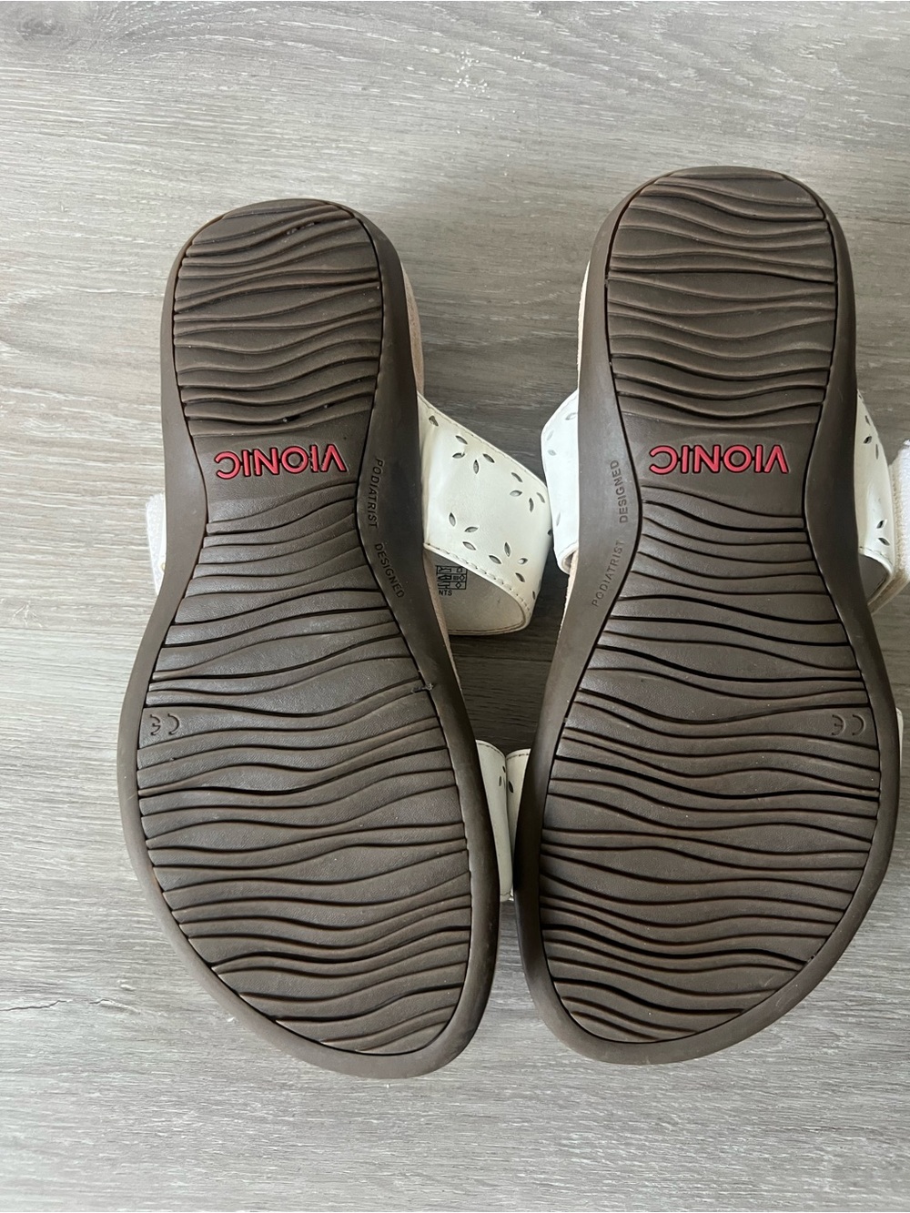 Vionic sandals - Picture 3 of 7